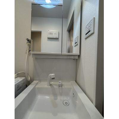 🔷🔹🔸🔶⭐2023年築⭐1Kタイプ⭐宅配BOX⭐1階角部屋⭐浴室乾燥機⭐【禁煙&Wi-Fi無料】⭐🔶🔸🔹🔷「K46」の物件画像