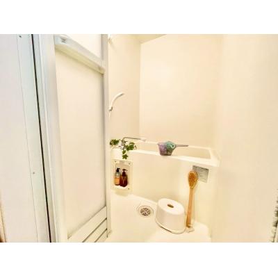 【名古屋市中村区/太閤通徒歩約5分/無料Wi-FI/バストイレ別・独立洗面台/自転車駐輪可能】リバティー  ファミマンの物件画像