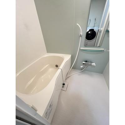 ＥＣ三宮駅前2アデシオン　各線三宮駅徒歩圏【1DK・小型犬可！】【NET無料・追焚機能付・オール電化】の物件画像