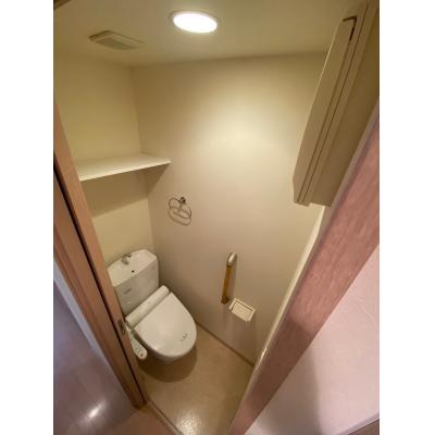 ＥＣ三宮駅前2アデシオン　各線三宮駅徒歩圏【1DK・小型犬可！】【NET無料・追焚機能付・オール電化】の物件画像