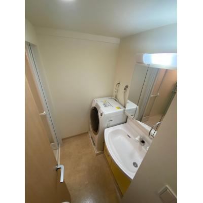 ＥＣ三宮駅前2アデシオン　各線三宮駅徒歩圏【1DK・小型犬可！】【NET無料・追焚機能付・オール電化】の物件画像