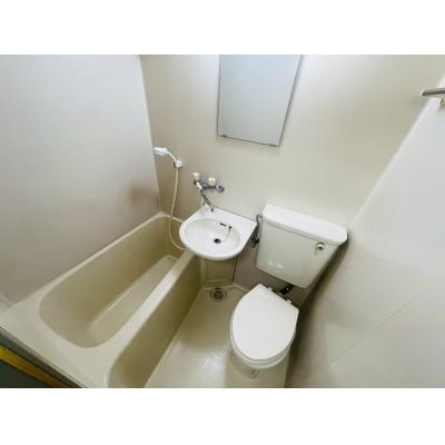 ONLY川口2【🌈WiFi・管理費０円キャンペーン🌈】ペット可🐾駐車場無料！新郷インターチェンジまで車で5分！の物件画像