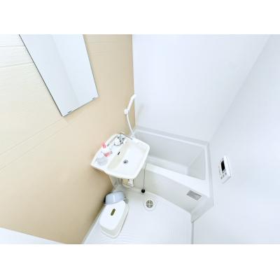 Sマンスリー松山市駅東（7-3）【ネット無料・築浅・オートロック・近隣コインパーキング多数】の物件画像