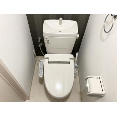 Sマンスリー松山市駅東（7-3）【ネット無料・築浅・オートロック・近隣コインパーキング多数】の物件画像