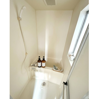 ✨ Wi-Fi無料 📶 六軒駅より徒歩３分 🚙 駐車場アリ🚙ロフトタイプ広々２Ｋ  🔶マンスリーベースＪＰ🔶　【G027】の物件画像