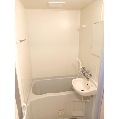 KIT【白山IC車4分♪】Wi-Fi無料☆バストイレ別☆駐車場有の物件画像