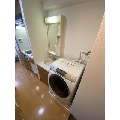 今だけ割引【三宮駅　徒歩5分】EC神戸・三宮山手センティール【各線・三宮駅が徒歩圏】【ＮＥＴ無料・ドラム式洗濯機・３２型ＴＶ・ブルーレイ装備】の物件画像