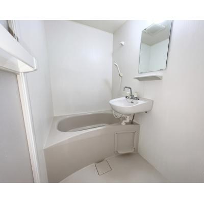 コスパだけじゃない“快適さ重視”マンスリータウン【Wi-Fi無料】【コンビニ🏪まで徒歩4分】ＭＴ伊勢崎境伊与久A105の物件画像