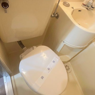 【J’sマンスリー東府中 302】即入居可🌟厚さ20㎝超高密度ポケットコイルマットレス使用！駅徒歩5分、新宿駅まで乗換無し！アクセス良好☆【インターネット無料】の物件画像