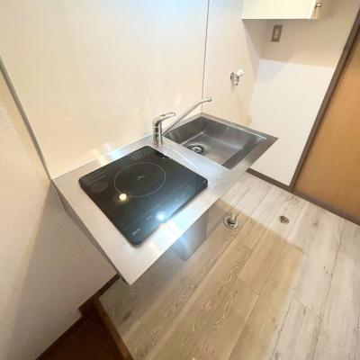 【J’sマンスリー東府中 302】即入居可🌟厚さ20㎝超高密度ポケットコイルマットレス使用！駅徒歩5分、新宿駅まで乗換無し！アクセス良好☆【インターネット無料】の物件画像