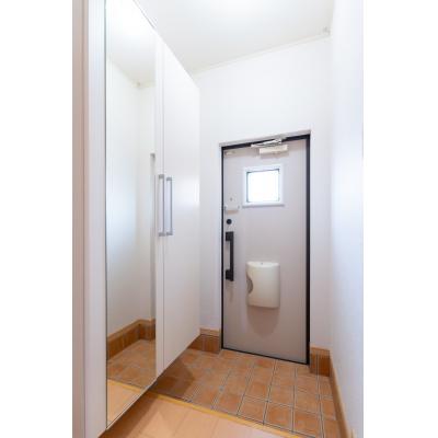 IC近！家具家電＆駐車場付き！TM220　103号室の物件画像