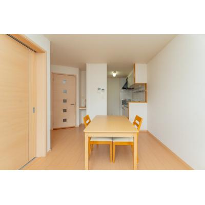 IC近！家具家電＆駐車場付き！TM220　103号室の物件画像