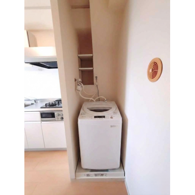 【J’sマンスリー千歳船橋 301】即入居可🌟厚さ20㎝高密度ポケットコイルマットレス使用！駅徒歩6分、新宿駅や都心エリアへのアクセス良好☆【インターネット無料】の物件画像