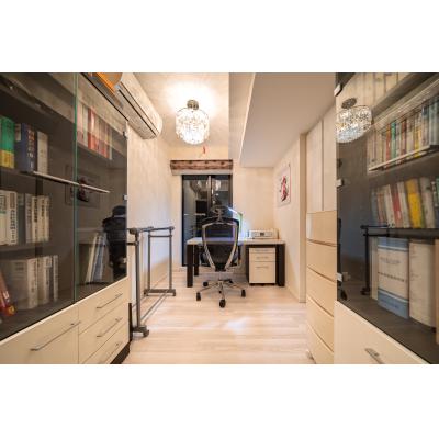 超高層52階建て高級タワーマンション、免震ツインタワー37階角部屋 ★高級家具、家電付きの物件画像