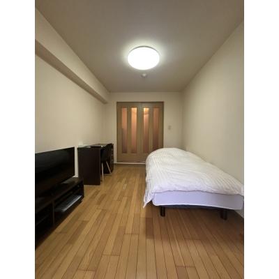 今だけ割【法人契約可、即時入居可】EC新大阪1【１ＤＫタイプ】【ペット飼育相談可・ＮＥＴ無料・３２型ＴＶ・オートロック】の物件画像