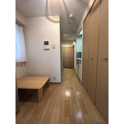 今だけ割【法人契約可、即時入居可】EC新大阪1【１ＤＫタイプ】【ペット飼育相談可・ＮＥＴ無料・３２型ＴＶ・オートロック】の物件画像