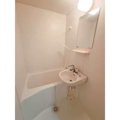【J’sマンスリー西船橋 307】即入居可🌟厚さ20㎝高密度ポケットコイルマットレス使用！最寄り駅徒歩7分・4沿線利用可！都心へのアクセス良好！【インターネット無料】の物件画像