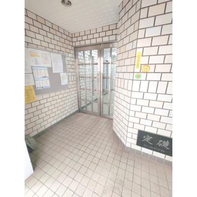 【J’sマンスリー下北沢 103】5月15日～入居可🌟厚さ20㎝高密度ポケットコイルマットレス使用！下北沢駅徒歩5分、渋谷駅・新宿駅まで乗換無し！アクセス良好☆【インターネット無料】の物件画像