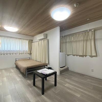 マンスリーマンション本町Ⅰ【シモンズマットレス採用でホテルのような寝心地、インターネット無料・追加料金なし、オートロック付きで安心、宅配ボックスが便利】の物件画像