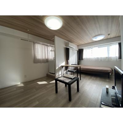 マンスリーマンション本町Ⅰ【シモンズマットレス採用でホテルのような寝心地、インターネット無料・追加料金なし、オートロック付きで安心、宅配ボックスが便利】の物件画像