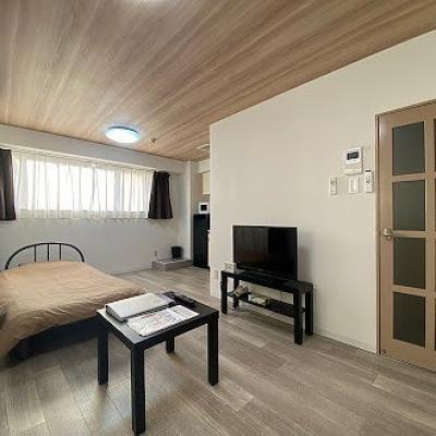 マンスリーマンション本町Ⅰ【シモンズマットレス採用でホテルのような寝心地、インターネット無料・追加料金なし、オートロック付きで安心、宅配ボックスが便利】の物件画像