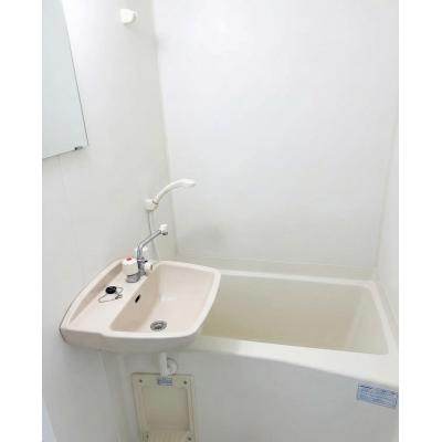 コスパだけじゃない“快適さ重視”マンスリータウン【日進駅 徒歩２分☆】【バス・トイレ別】【無料Wi-Fiあり】日進A302の物件画像