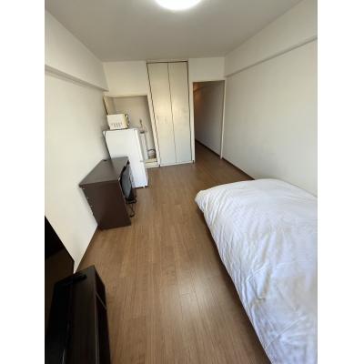 今だけ割引【今宮戎・恵美須町・大国町・新今宮】LM難波南第2【オートロック、宅配ボックス、43型TV・セミダブルベッド・縦型洗濯機を設置】の物件画像