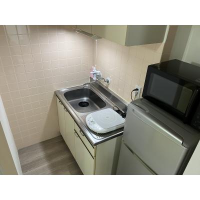 マンスリーマンション本町Ⅰ【シモンズマットレス採用でホテルのような寝心地、インターネット無料・追加料金なし、オートロック付きで安心、宅配ボックスが便利】の物件画像