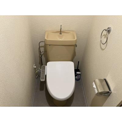 マンスリーマンション本町Ⅰ【シモンズマットレス採用でホテルのような寝心地、インターネット無料・追加料金なし、オートロック付きで安心、宅配ボックスが便利】の物件画像