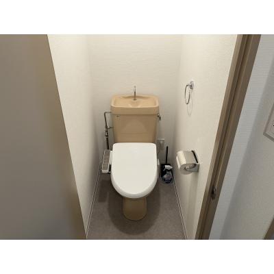 マンスリーマンション本町Ⅰ【シモンズマットレス採用でホテルのような寝心地、インターネット無料・追加料金なし、オートロック付きで安心、宅配ボックスが便利】の物件画像