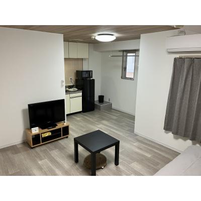 マンスリーマンション本町Ⅰ【シモンズマットレス採用でホテルのような寝心地、インターネット無料・追加料金なし、オートロック付きで安心、宅配ボックスが便利】の物件画像