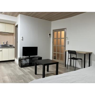 マンスリーマンション本町Ⅰ【シモンズマットレス採用でホテルのような寝心地、インターネット無料・追加料金なし、オートロック付きで安心、宅配ボックスが便利】の物件画像