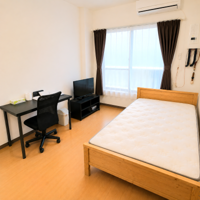 【J’sマンスリー平井 205】即入居可🌟厚さ20㎝高密度ポケットコイルマットレス使用！最寄り駅徒歩2分、都内移動に便利な駅近物件☆【インターネット無料】の物件画像