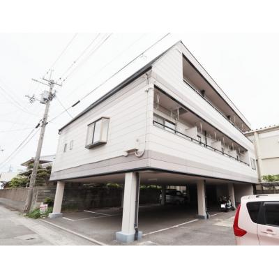 【徳島IC車で10分】駐車場１台込🚙便利な徳島市中心エリア🎵ネット無料👌広々30㎡　1DK✨【M108】の物件画像