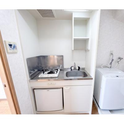 コスパだけじゃない“快適さ重視”マンスリータウン【熊谷駅より徒歩6分】【無料Wi-Fiあり📶】熊谷宮前町A305の物件画像