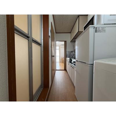 🔷🔹🔸🔶⭐駐車場付き🚙⭐バストイレ別⭐1Kタイプ⭐室内洗濯機置き場あり⭐【禁煙&Wi-Fi無料】⭐🔶🔸🔹🔷「T26」の物件画像