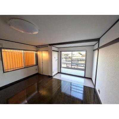 ユニオンマンスリー西調布駅前１　301　1R・セミダブル☆【禁煙ルーム】人気の角部屋！女性も安心の室内洗濯機＆デスク・チェア＆たっぷり収納2ドア冷蔵庫など生活家電のあるお部屋/西調布駅まで徒歩２分の物件画像