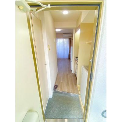 ユニオンマンスリー西国分寺２　207　1R・シングル☆【禁煙ルーム】人気の角部屋！安心のモニター付きインターフォン完備/デスク・チェア＆たっぷり収納2ドア冷蔵庫など生活家電のあるお部屋の物件画像