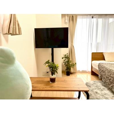 【新規オープン🌸特典あり⭐⭐】デスクもソファも標準装備♪ごゆっくりお過ごしできるお部屋🌟の物件画像