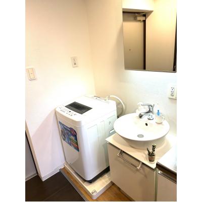 【マンスリープラス上前津】駅徒歩1分×オートロック×バストイレ別🛁 安心快適の好立地1K！の物件画像