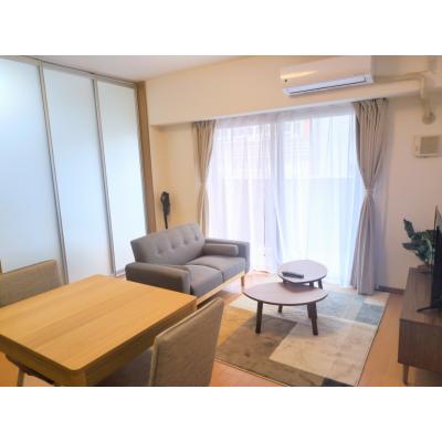 フリーステイ阿波座【阿波座駅徒歩2分】47㎡の広々1LDK／ダブルベッド完備／靭公園すぐの物件画像