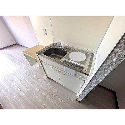 ユニオンマンスリー新小平１　317　1R・セミダブル☆◆インターネット固定回線（有線・Wi-Fi）無料の部屋◆【禁煙ルーム】勉強やテレワークにおすすめデスク＆チェアのあるお部屋の物件画像