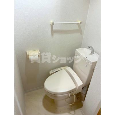BraTTo京都烏丸【Wi-Fi無料💻】烏丸御池駅まで1分｜家具家電付き｜すぐに暮らせる快適ルーム♪の物件画像