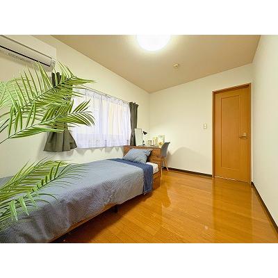 🍀グランマンスリー🍀 太田浜町Ⅲ 2F☑️広々1LDK🌈2名入居可👫◎バス🛁トイレ別✨太田駅🚉まで徒歩🚶‍♂️7分🎵の物件画像