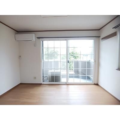 グランパルク 101【管理NO：1-010945301-01010】 ★家具家電は申し込み後に搬入しますの物件画像