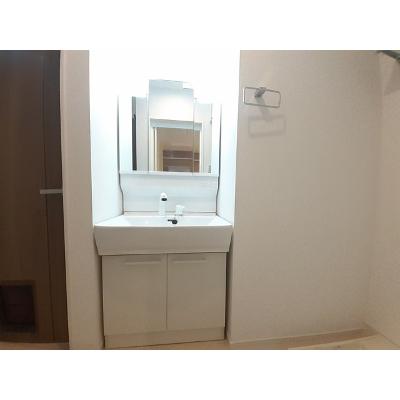 カーサ　ラルゴ 203【管理NO：1-027344402-02030】 ★家具家電は申し込み後に搬入します 2026年07月下旬入居可能の物件画像