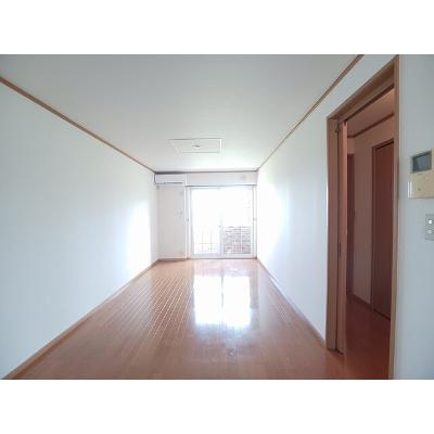 エストシャトーＡ 103【管理NO：1-012156901-01030】 ★家具家電は申し込み後に搬入しますの物件画像