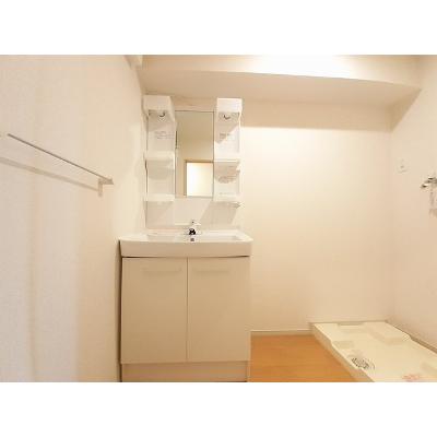イゾラ　フェリーチェ 204【管理NO：1-021124101-02040】 ★家具家電は申し込み後に搬入します 2026年08月上旬入居可能の物件画像