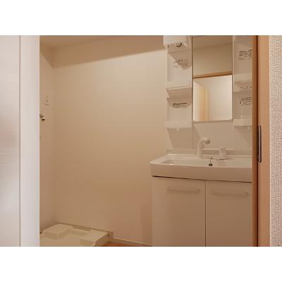 グリーンビーチⅠ 201【管理NO：1-020775901-02010】 ★家具家電は申し込み後に搬入しますの物件画像