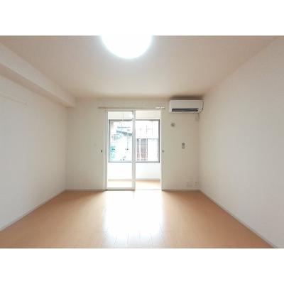 Ｌｕｃｋｙ　Ｈｏｕｓｅ　Ｙｏｕ 102【管理NO：1-019703601-01020】 ★家具家電は申し込み後に搬入しますの物件画像